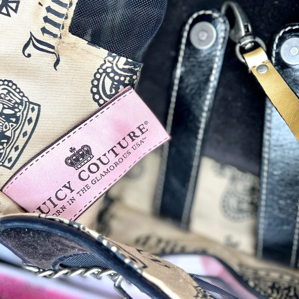 Juicy Couture Carrier